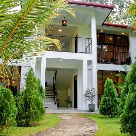 Manike Lodge Habarana Exterior foto